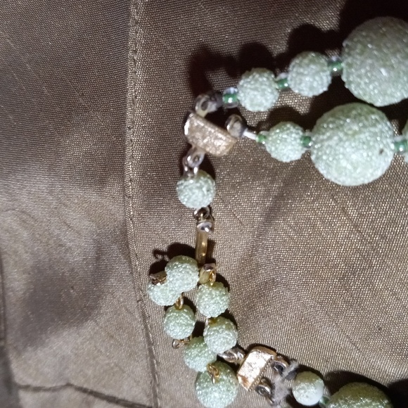 L-9 lot double strand necklace - Picture 2 of 4